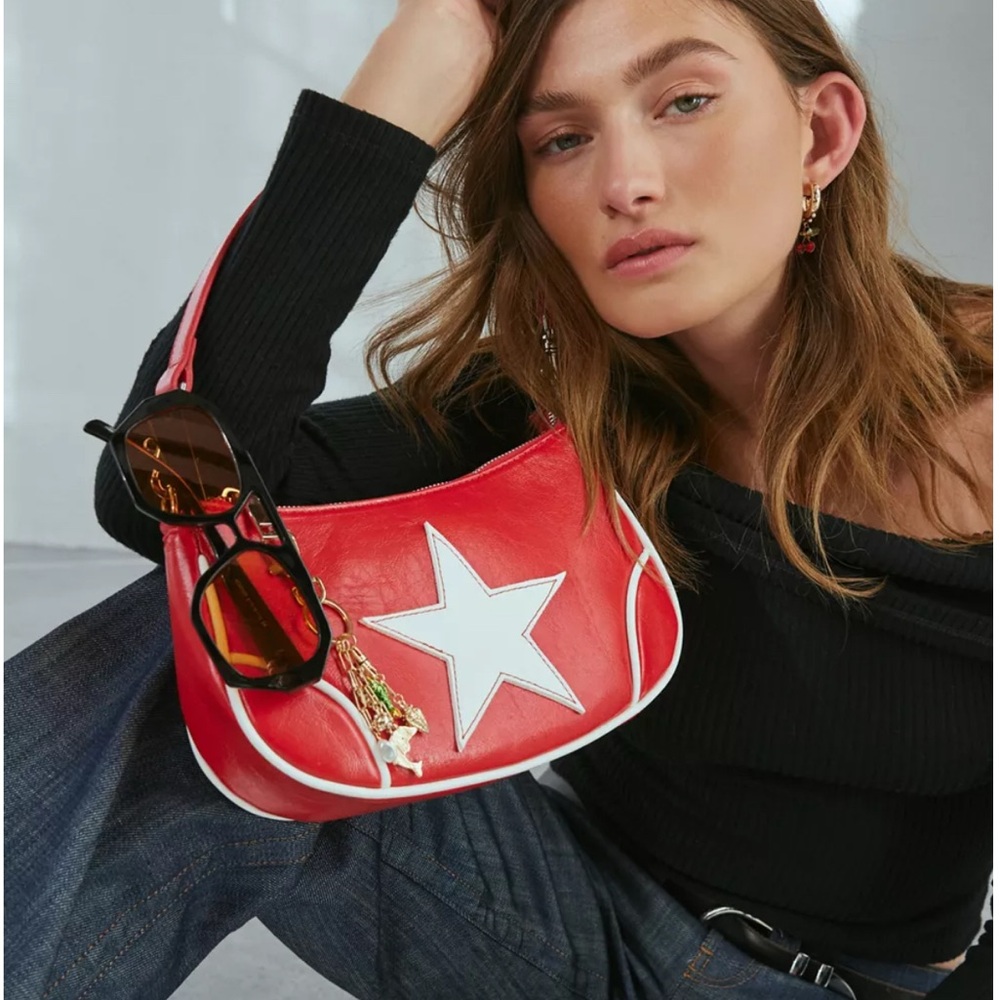Urban Outfitters NWT DAPHNE STAR PATCH RED MOTO BAG